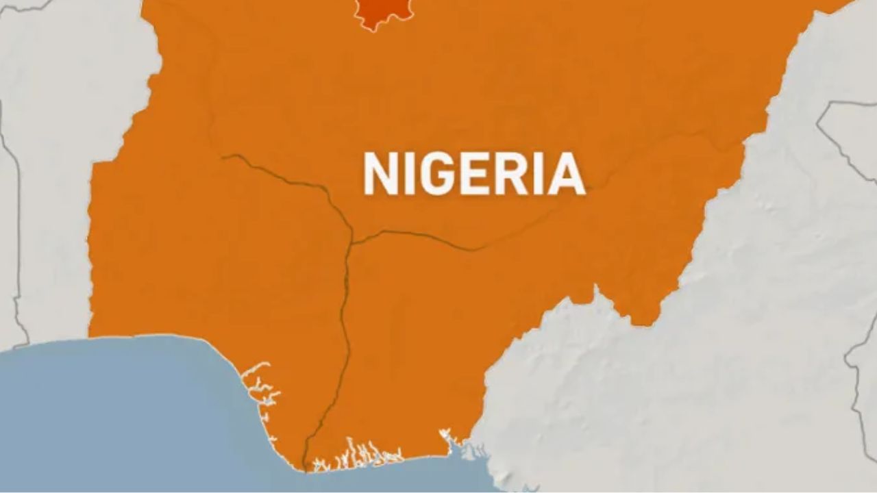 নাইজেরিয়ায় ফজরের নামাজের সময় বন্দুকধারীদের হামলায় নিহত ২৭